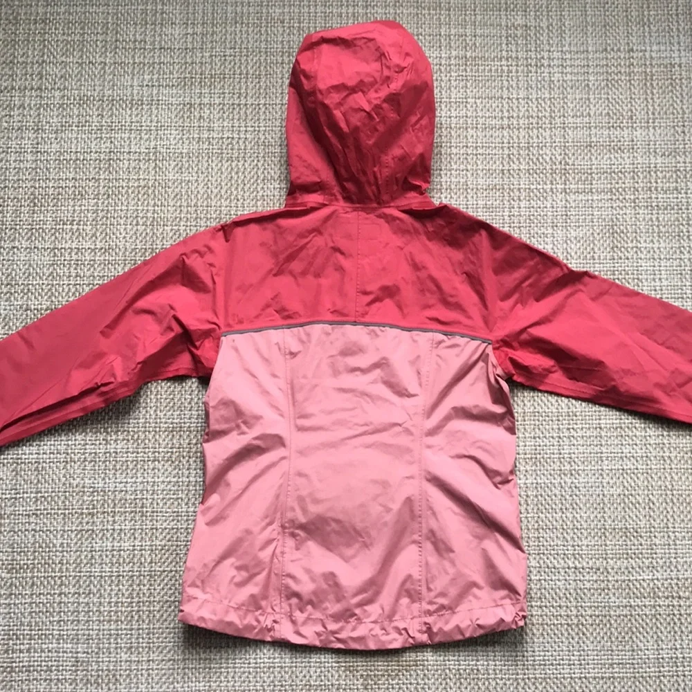 Patagonia Rain Jacket (girls' size S) - Picture 3 of 9